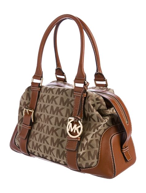 Teen Michael Kors: Purses, Bags, Sunglasses & More 